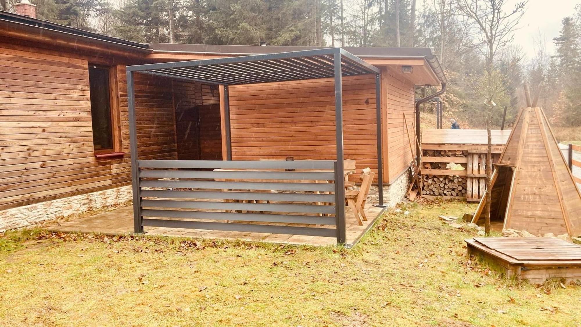 Lesni Chata Mikulovice Mikulovice  Exteriör bild